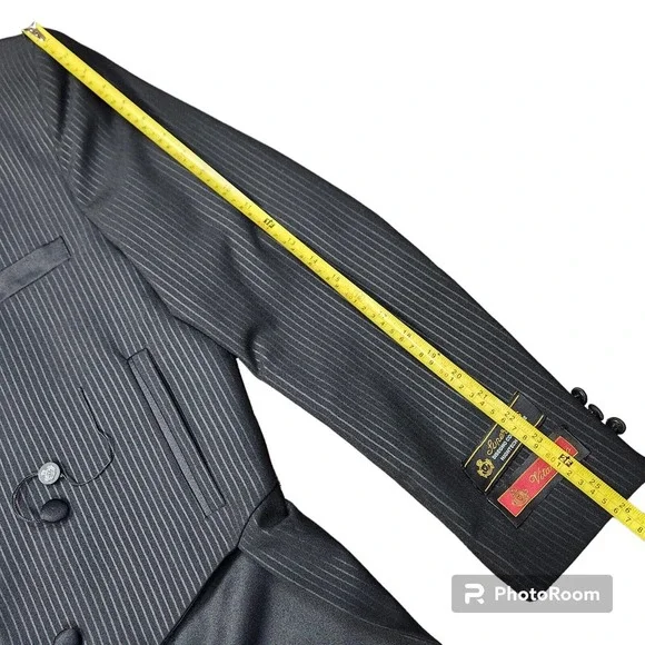 Vitaliano Tail Coat Tuxedo Men's 40R / 33W Super 150's‎ Black Pinstripe Formal